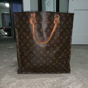 ❌❌SOLD❌❌Louis Vuitton sac okay MI0990